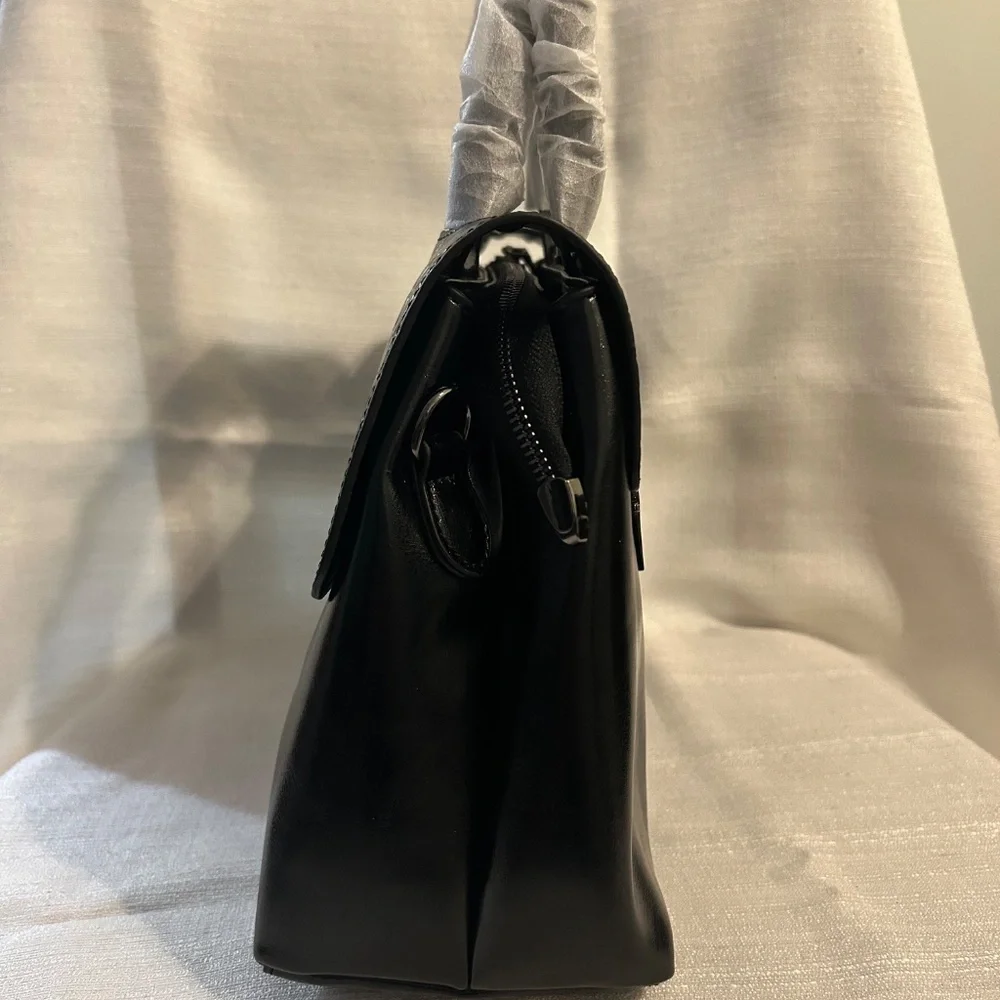 Handbag - Picture 3 of 9